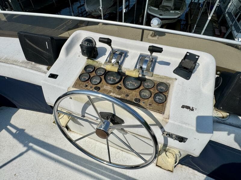 1987 Gibson 14 x 50 Standard