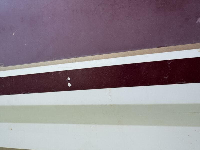 1994 Chaparral Signature 27 Cabin Cruiser