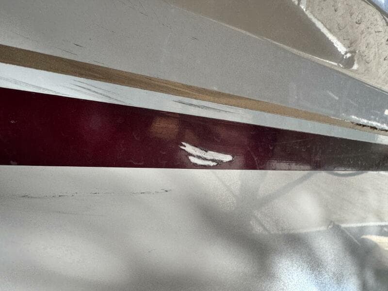 1994 Chaparral Signature 27 Cabin Cruiser