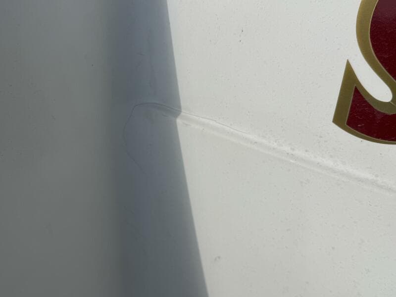 1994 Chaparral Signature 27 Cabin Cruiser