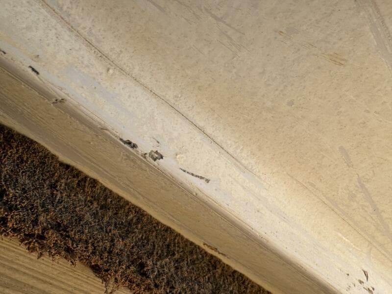 1994 Chaparral Signature 27 Cabin Cruiser