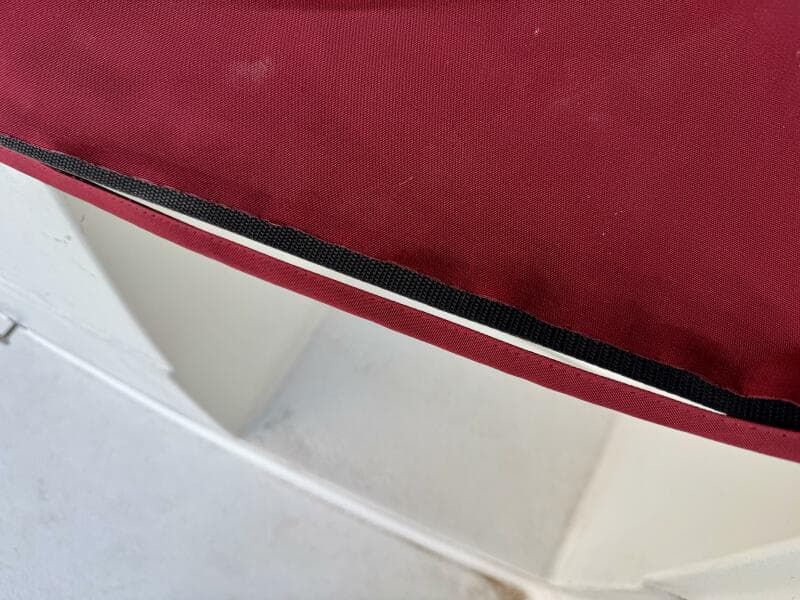 1994 Chaparral Signature 27 Cabin Cruiser