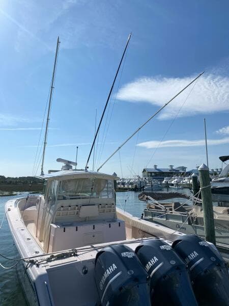 2014 Grady-White Canyon 376