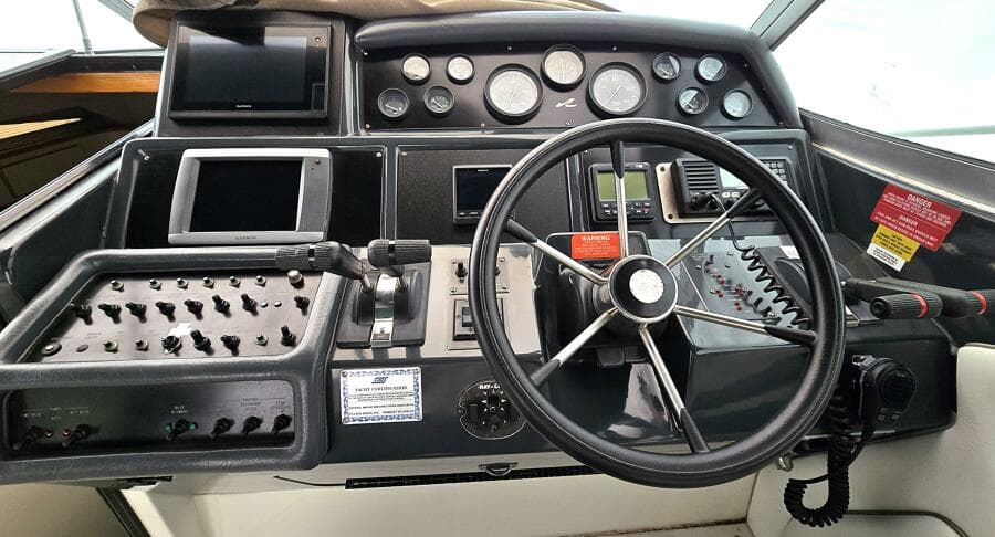 1992 Sea Ray 400 Express