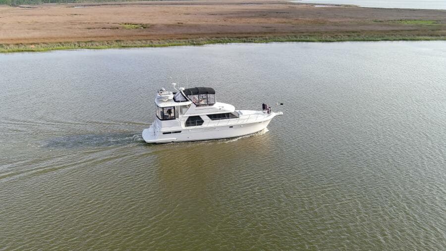 1997 44 Carver 445 Zodiac Gypsea Overview (2)