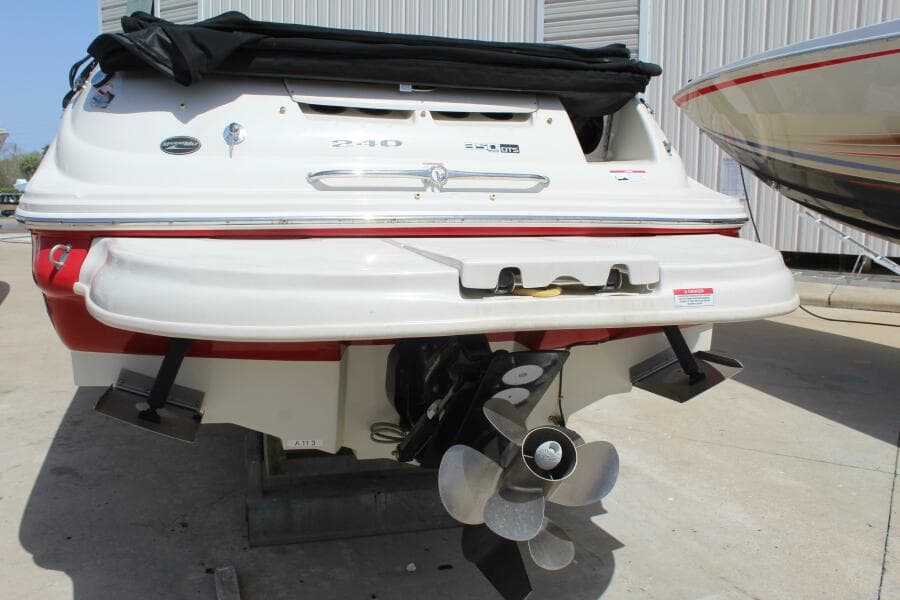 2008 Sea Ray 240 Sundeck