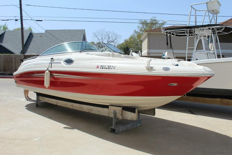 2008 Sea Ray 240 Sundeck