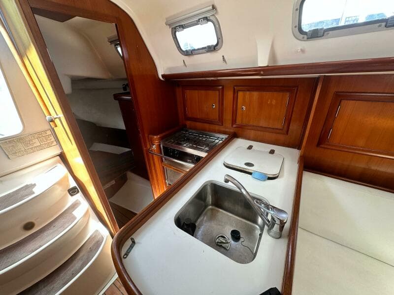 2007 Beneteau Oceanis Clipper 323