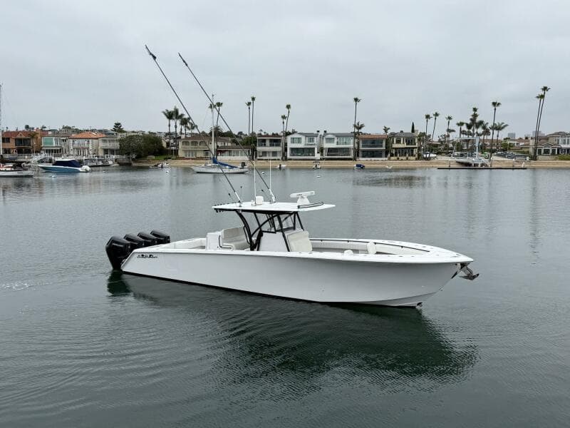 2019 SeaHunter 39 CC - CHIRON39