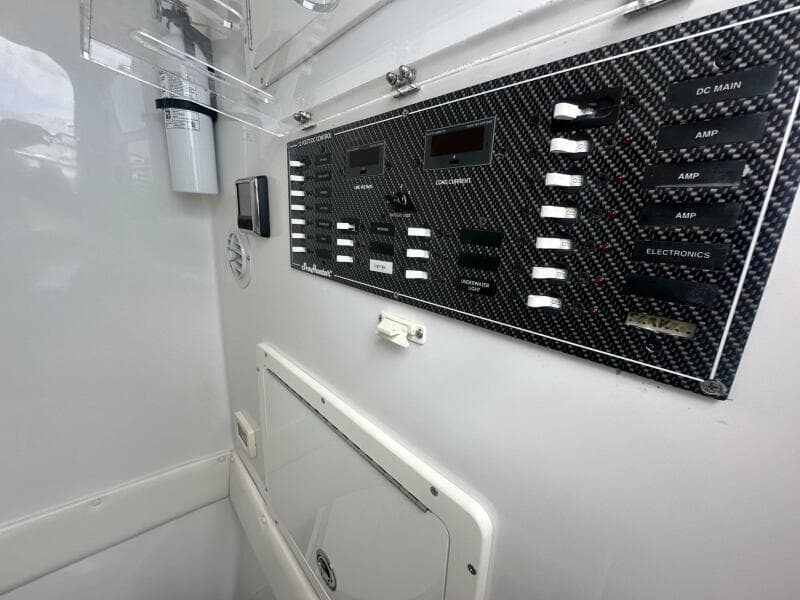 2019 SeaHunter 39 CC - CHIRON39