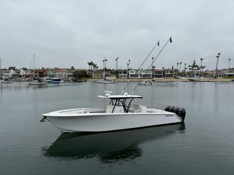 2019 SeaHunter 39 CC - CHIRON39