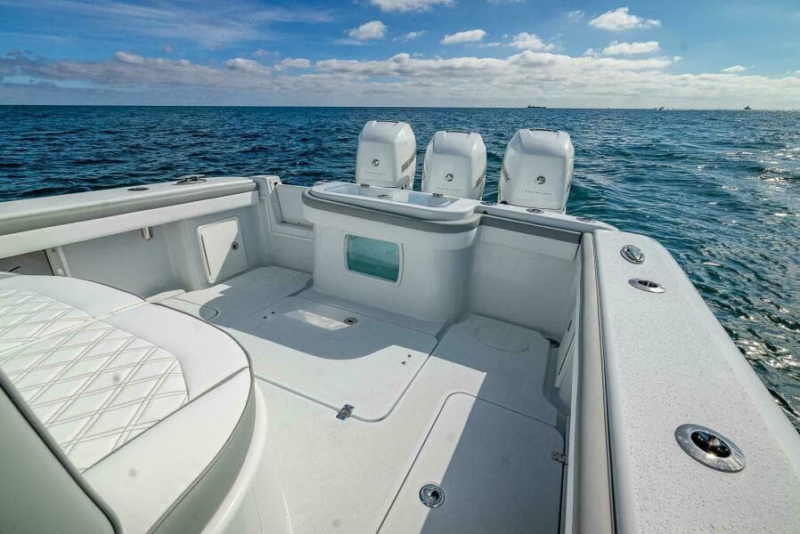 2023 Yellowfin 36 Offshore