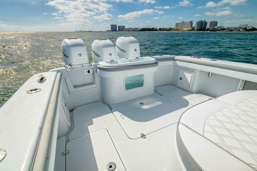 2023 Yellowfin 36 Offshore