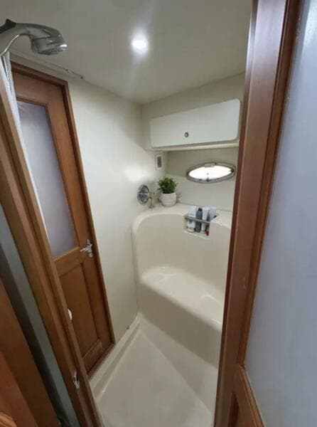 2003 Silverton 42 Convertible