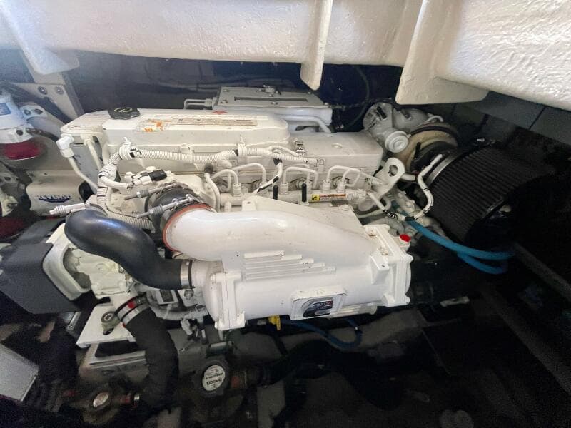 2017 Sea Ray 400 Sundancer