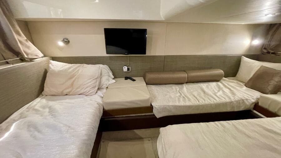 2017 Sea Ray 400 Sundancer