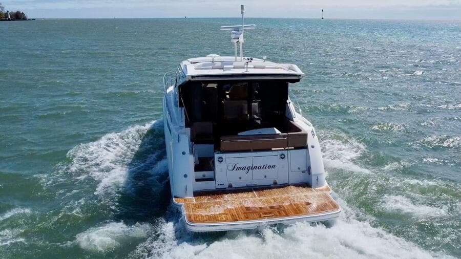 2017 Sea Ray 400 Sundancer