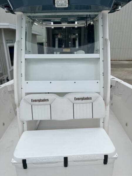 2007 Everglades 240CC