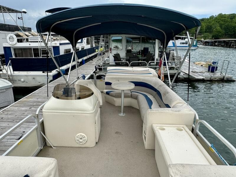 2002 Bennington 257L Pontoon Boat