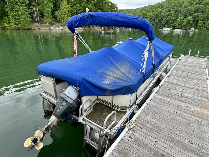 2002 Bennington 257L Pontoon Boat