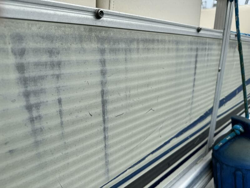 2002 Bennington 257L Pontoon Boat