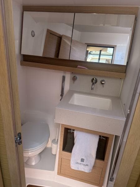 2022 Dufour 530 Ocean Version