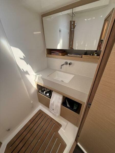 2022 Dufour 530 Ocean Version