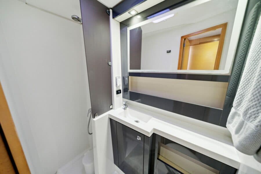 2014 Fountaine Pajot  - Photo 54