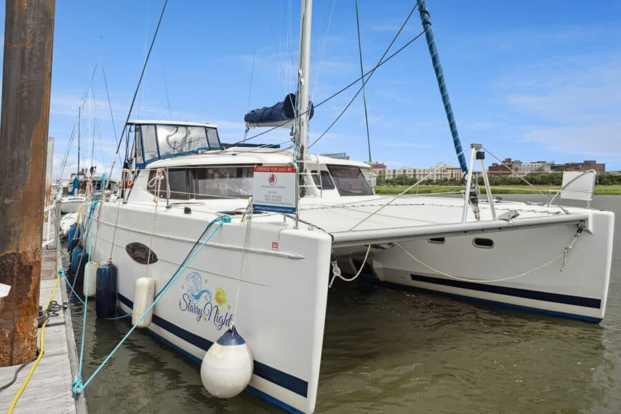 2014 Fountaine Pajot  - Photo 12
