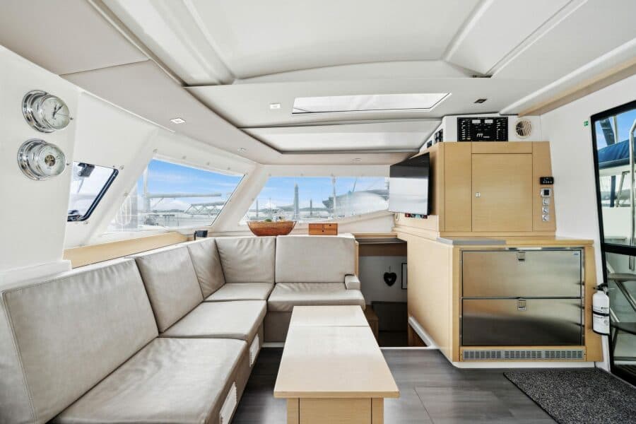 2014 Fountaine Pajot  - Photo 39