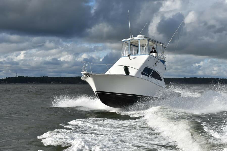 2001 Luhrs 340 Convertible