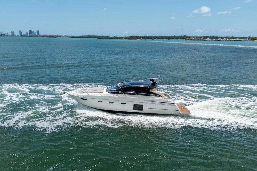 2012 Princess V52