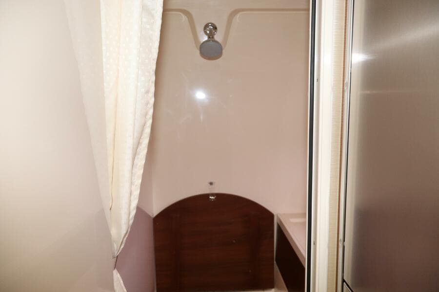 2015 Sea Ray 410 Sundancer- SOMEDAY- Head