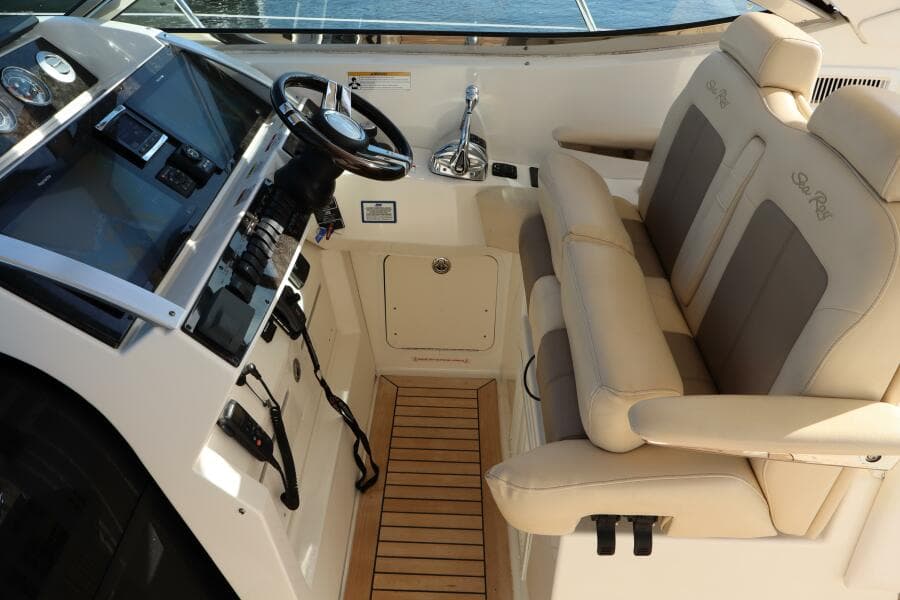 2015 Sea Ray 410 Sundancer- SOMEDAY- Helm