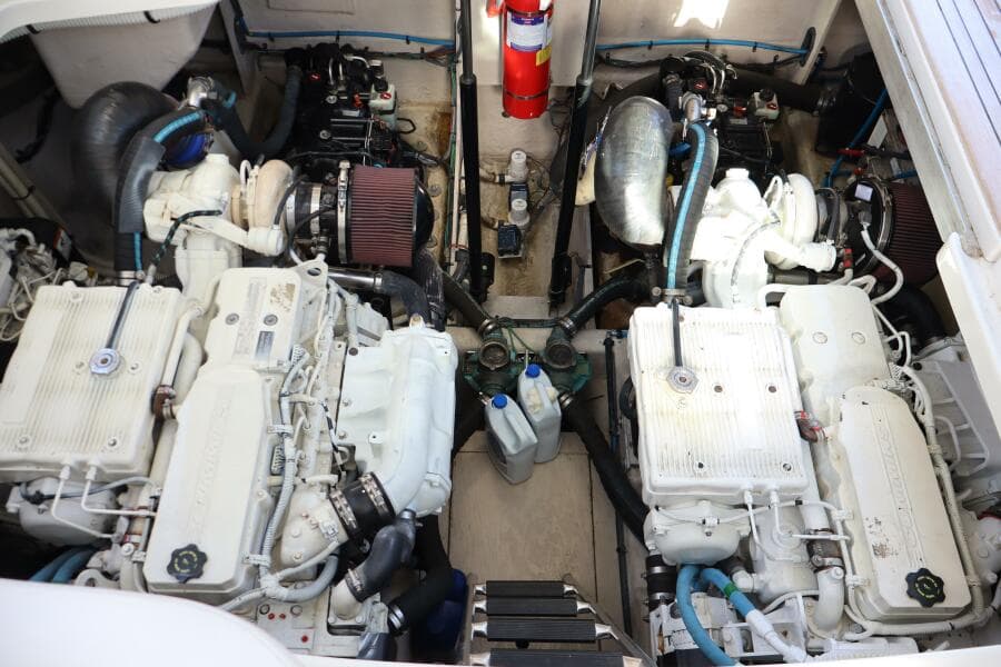 2015 Sea Ray 410 Sundancer- SOMEDAY- Engine Room