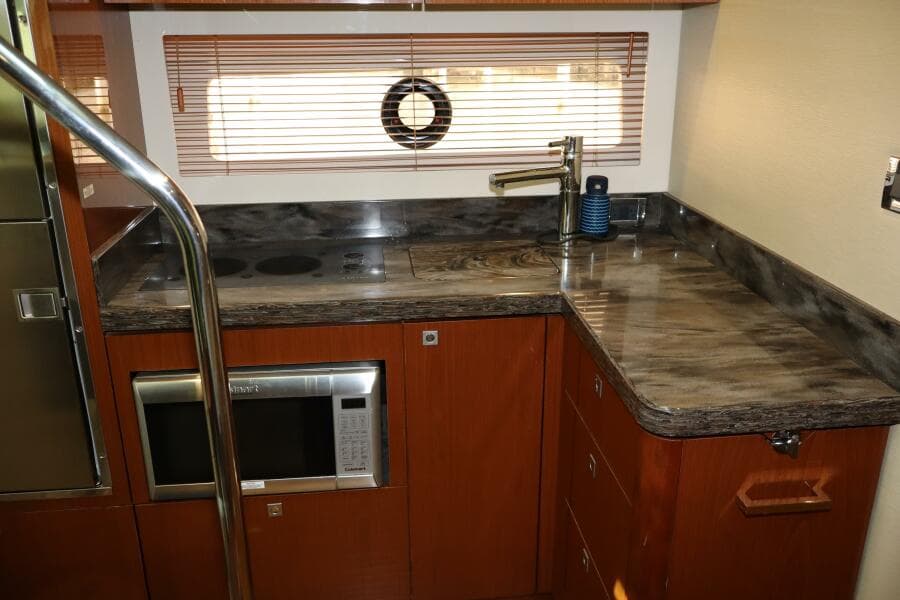 2015 Sea Ray 410 Sundancer- SOMEDAY- Galley