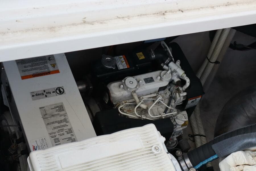 2015 Sea Ray 410 Sundancer- SOMEDAY- Engine Room