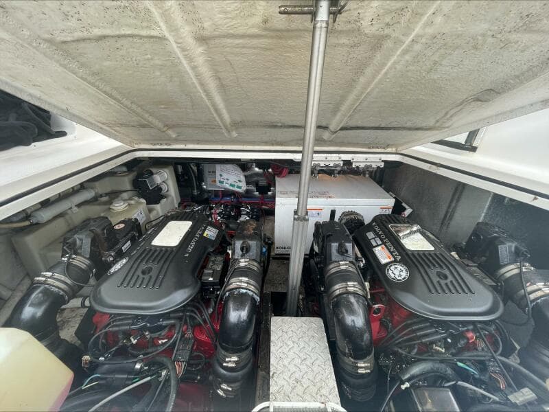 2007 Regal 3360 Window Express