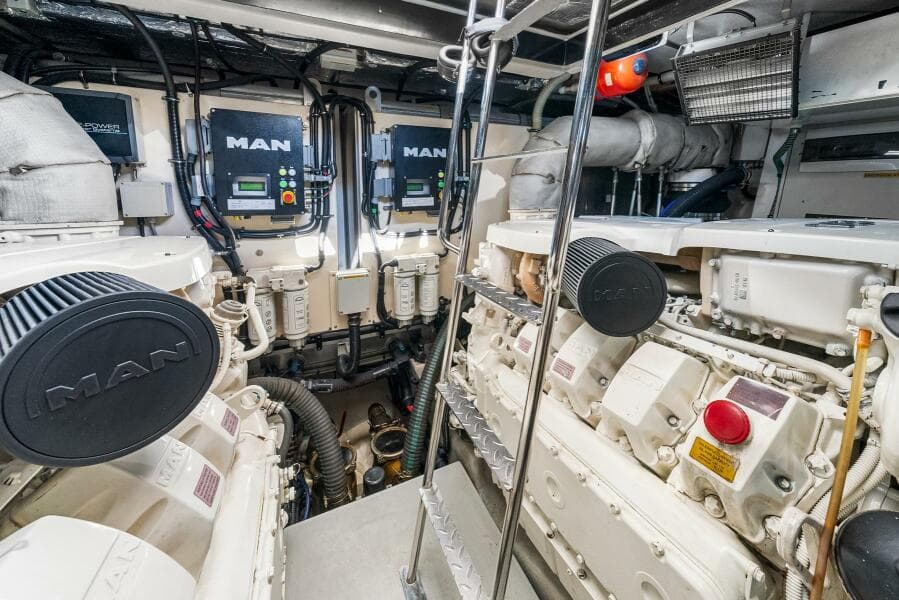 2016 Sunseeker Manhattan 65