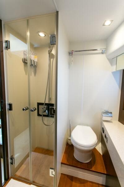 2014 Fairline Squadron 65