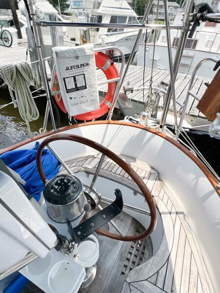 1986 Tayana Vancouver 42