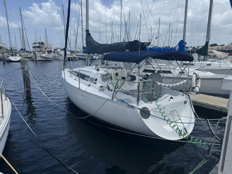 1988 Beneteau First 285