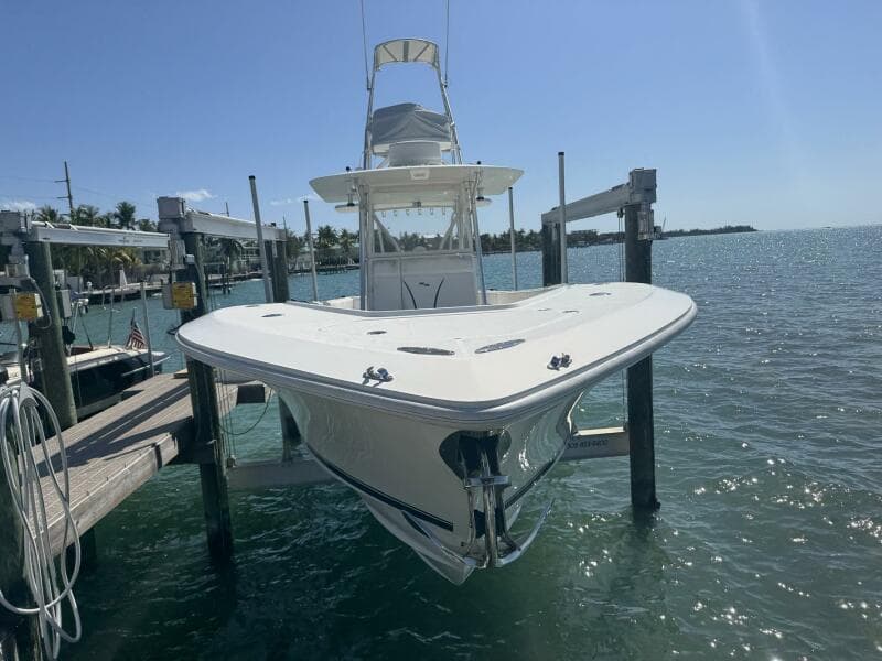 2014 SeaVee 390B Center Console