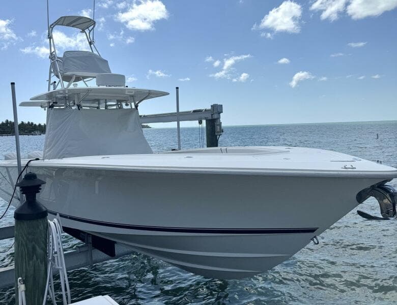 2014 SeaVee 390B Center Console