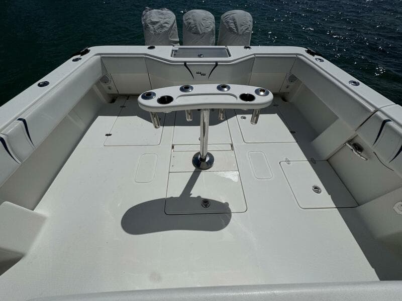 2014 SeaVee 390B Center Console