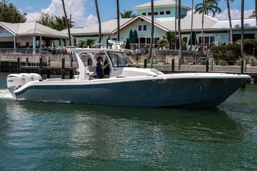 2025 Edgewater 370CC