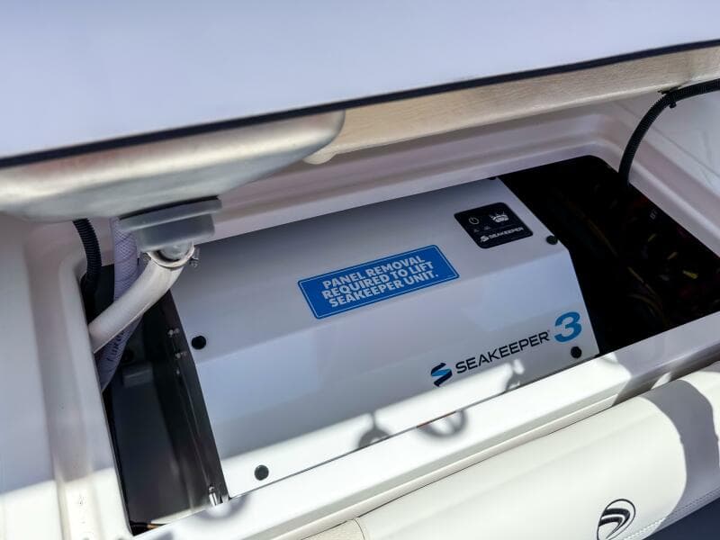 2025 Edgewater 370CC