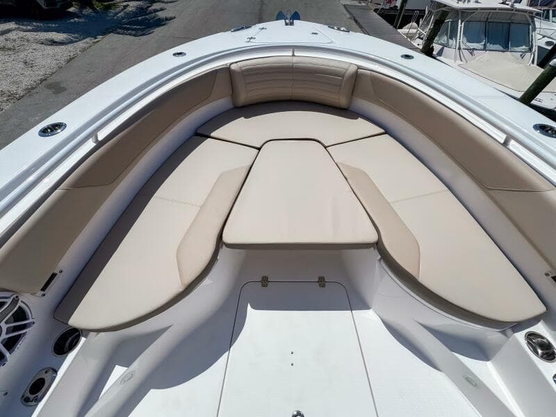 2025 Edgewater 325CC