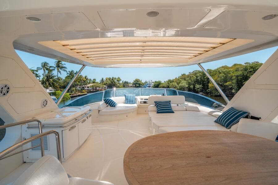 2010 Azimut 75 Fly
