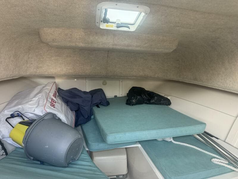 2004 Angler 220 Walkaround